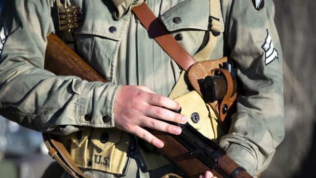 US Soldat mit Pistolenholster