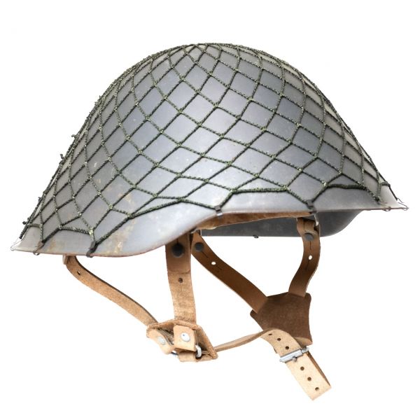NVA Helm M56 Stahlhelm mit Tarnnetz