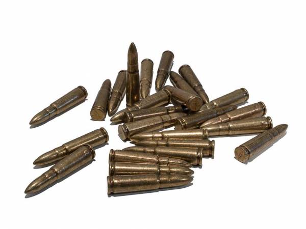 25 Dekopatronen im Kaliber 7,62 x 39 mm als Dekomunition für Kalaschnikow AK 47